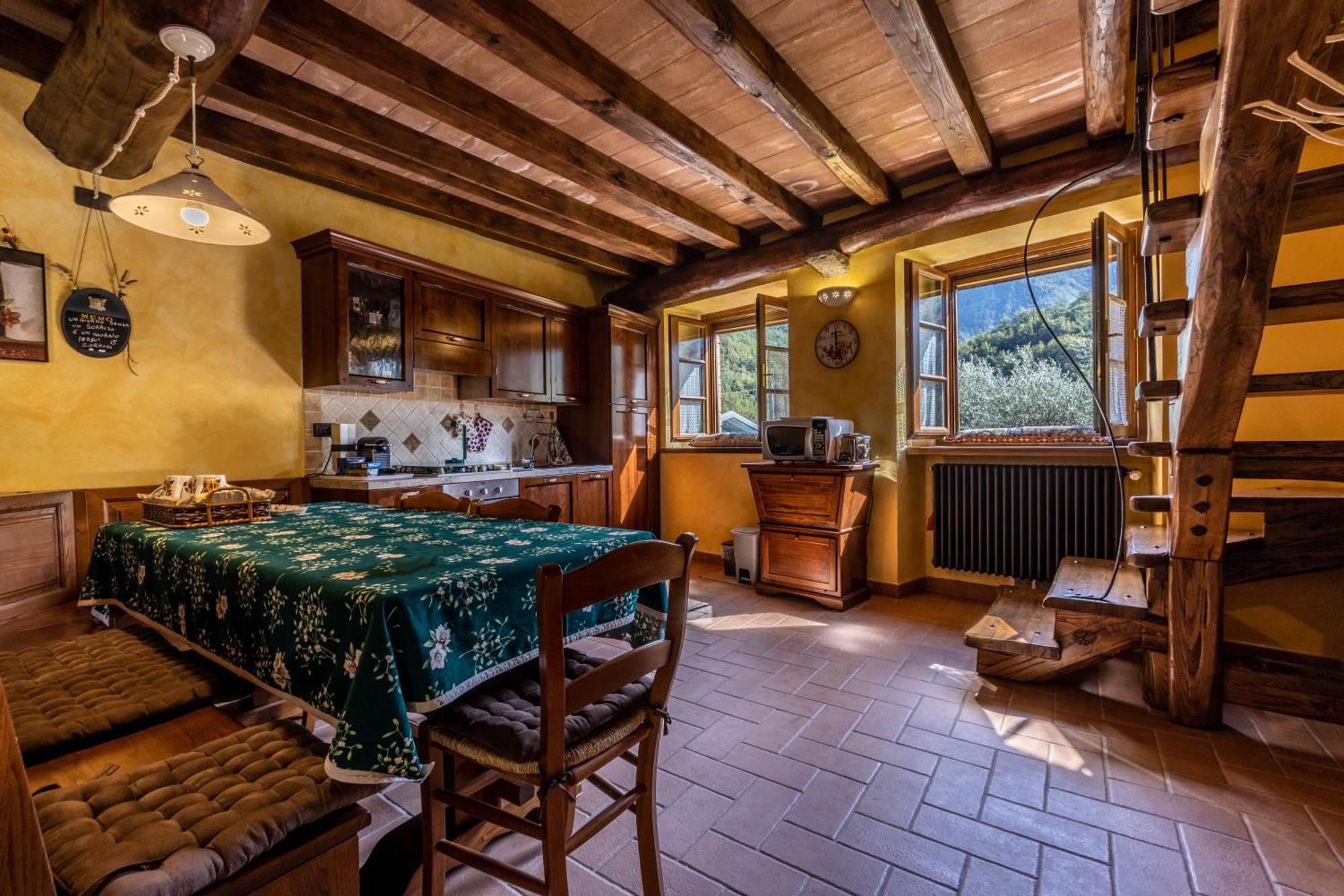 Old Village Linda - Tra Lunigiana & Cinque Terre Comano  Екстер'єр фото